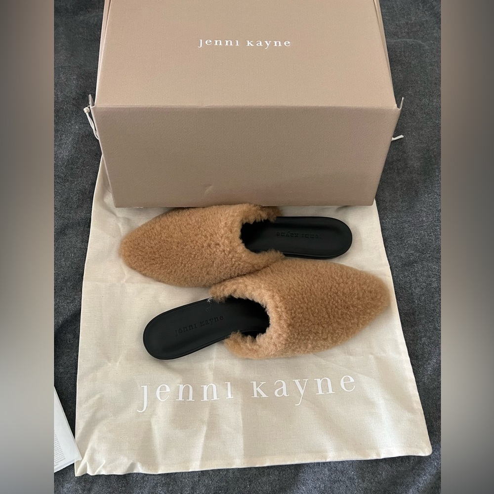 Jenni Kayne shearling mules NIB 39 natural
